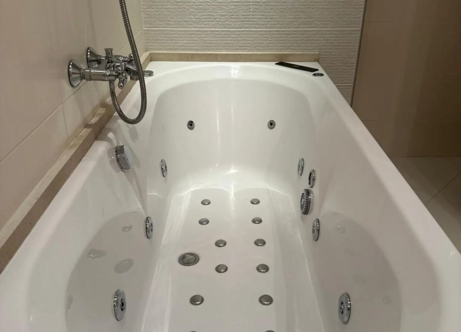 Yo Two - Central Varna Lux Apartment With Parking Bulgarie